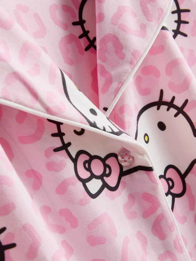 Hello Kitty kısa boyfriend şortlu pijama Hello Kitty kısa boyfriend şortlu pijama
