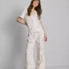Çiçek desenli kısa kollu pijama gömleği