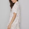 Çiçek desenli kısa kollu pijama gömleği