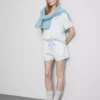 Çiçek desenli saten erkek tarzı kısa pijama Çiçek desenli saten erkek tarzı kısa pijama