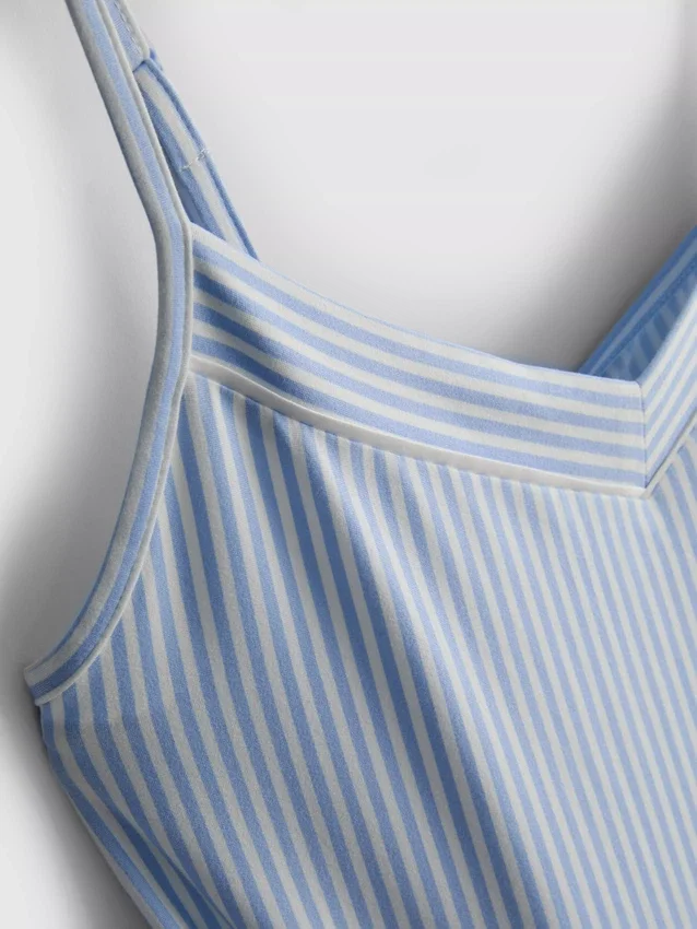 Çizgili cami şortlu pijama Çizgili cami şortlu pijama