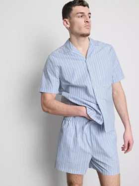 Çizgili, düğmeli pijama gömleği