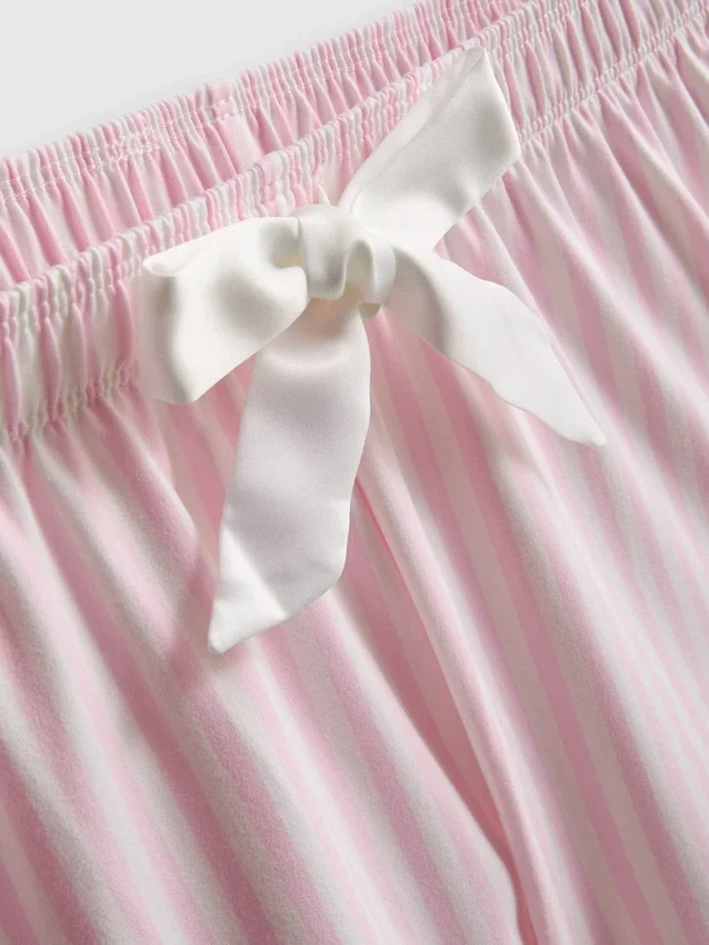 Çizgili kısa pijama Çizgili kısa pijama