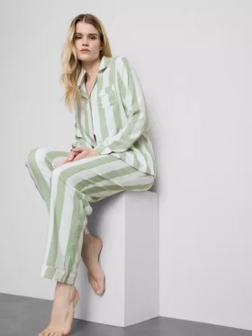 Çizgili pamuklu erkek tarzı pijama