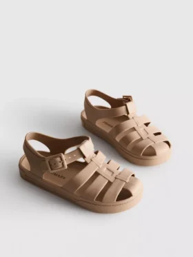 Kafesli jel sandaletler