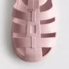 Kafesli jel sandaletler