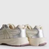 Kalın toggle sneakerlar