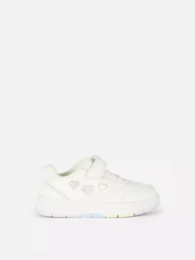 Kalp desenli alçak bilekli Sneakerlar