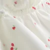 Kiraz desenli dantel süslemeli uçuşan bralette Kiraz desenli dantel süslemeli uçuşan bralette