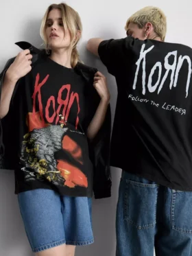 Korn desenli tişört Korn desenli tişört
