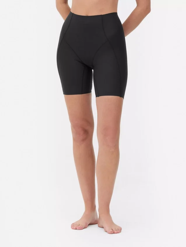 Korseyi ve Toparlayıcı İç Giyim şortları Korseyi ve Toparlayıcı İç Giyim şortları