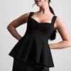 Krep kumaştan, kalp yakalı, peplum detaylı üst Krep kumaştan, kalp yakalı, peplum detaylı üst