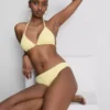 Kırışık dokulu üçgen bikini üstü