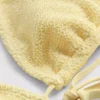 Kırışık dokulu üçgen bikini üstü
