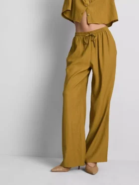 Kırışık geniş paça pantolon