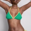 Kırışık kontrastlı üçgen bikini üstü Kırışık kontrastlı üçgen bikini üstü