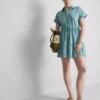 Kısa kollu katlı mini elbise Kısa kollu katlı mini elbise