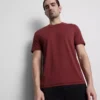 Kısa kollu spor tişörtü Kısa kollu spor tişörtü