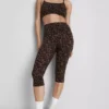 Leopar desenli spor kapri tayt Leopar desenli spor kapri tayt