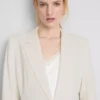 Lila tek sıra düğmeli blazer Lila tek sıra düğmeli blazer