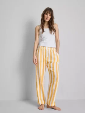 Love to Lounge fırfırlı düz paça pijama altları Love to Lounge fırfırlı düz paça pijama altları