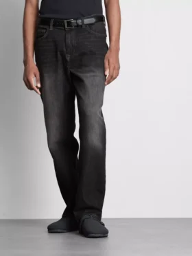 Orta bel, düz paça jean Orta bel, düz paça jean