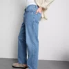 Orta bel, düz paça jean Orta bel, düz paça jean