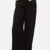 Orta bel, geniş paça jean pantolon Orta bel, geniş paça jean pantolon