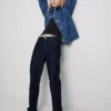 Orta bel, pamuklu denim düz paça Jean Orta bel, pamuklu denim düz paça Jean