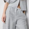 Oxford çizgili büzgülü pantolon Oxford çizgili büzgülü pantolon