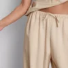 Pamuk karışımlı geniş paça pantolon Pamuk karışımlı geniş paça pantolon