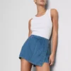Pamuklu denim asimetrik sargılı etek-şort Pamuklu denim asimetrik sargılı etek-şort