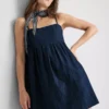 Pamuklu denim babydoll mini elbise Pamuklu denim babydoll mini elbise