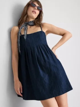 Pamuklu denim babydoll mini elbise Pamuklu denim babydoll mini elbise