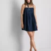 Pamuklu denim babydoll mini elbise Pamuklu denim babydoll mini elbise