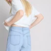 Pamuklu denim bermuda şortlar Pamuklu denim bermuda şortlar
