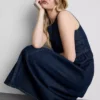 Pamuklu denim, düşük bel midi elbise Pamuklu denim, düşük bel midi elbise