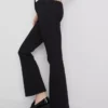 Pamuklu denim geniş paça orta bel jean Pamuklu denim geniş paça orta bel jean