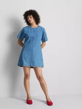 Pamuklu denim mini düz kesim elbise Pamuklu denim mini düz kesim elbise