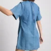 Pamuklu denim mini düz kesim elbise Pamuklu denim mini düz kesim elbise