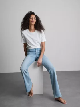Pamuklu denim orta bel geniş paça Jean