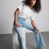 Pamuklu denim orta bel geniş paça Jean Pamuklu denim orta bel geniş paça Jean