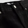 Pamuklu denim yüksek bel dar paça jean Pamuklu denim yüksek bel dar paça jean