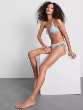 Papatya süslemeli kareli bikini altları Papatya süslemeli kareli bikini altları
