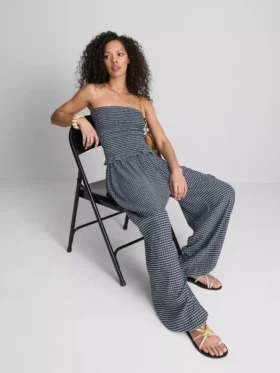 Paula Echevarría kareli fırfırlı bandeau üst Paula Echevarría kareli fırfırlı bandeau üst