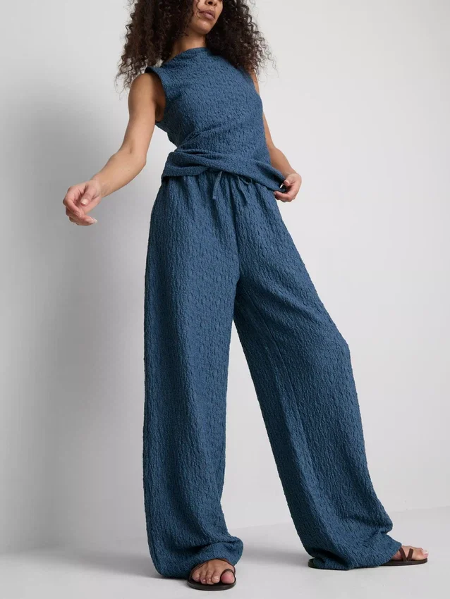Paula Echevarría kırışık geniş paça pantolon Paula Echevarría kırışık geniş paça pantolon