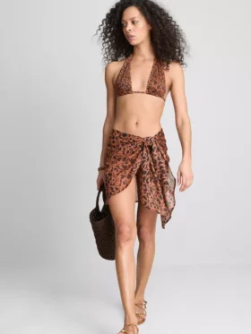 Paula Echevarría leopar desenli halter yaka bikini üstü
