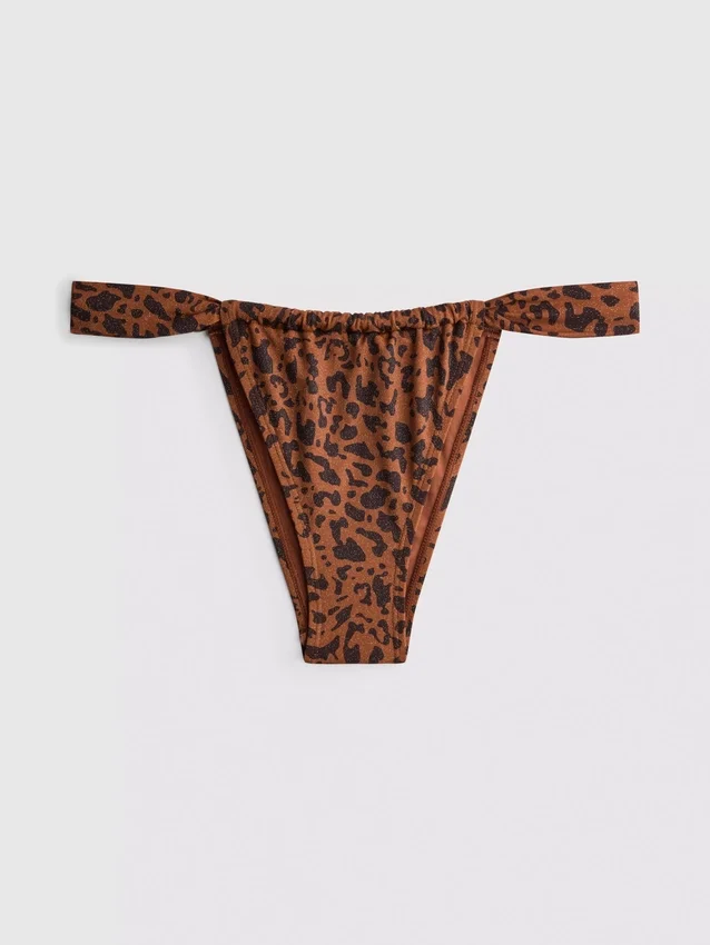 Paula Echevarría leopar desenli ışıltılı bikini altı Paula Echevarría leopar desenli ışıltılı bikini altı