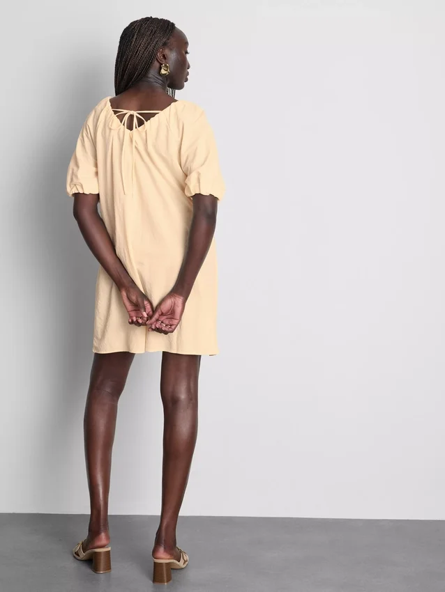Pofuk kollu mini smock elbise Pofuk kollu mini smock elbise
