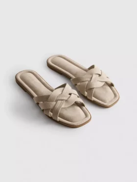 Örgülü kayışlı mules